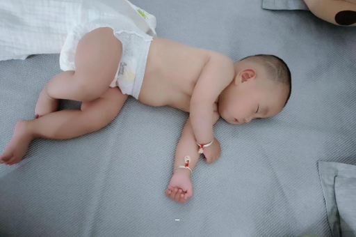 丽水宝宝短发型女